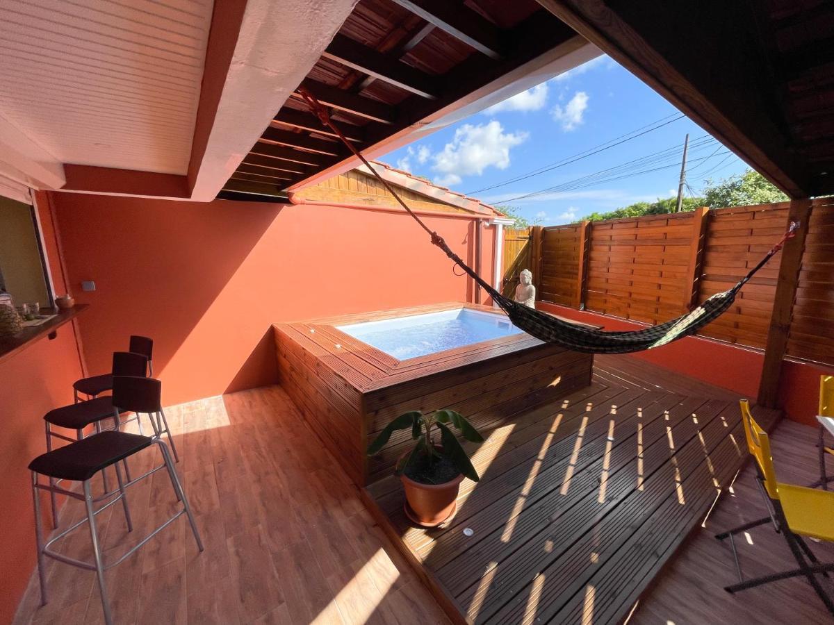 Chez Rey Apartment Riviere-Salee Exterior photo